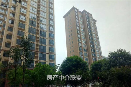城南金馨花园滕南中学学区房，多层五楼不是顶